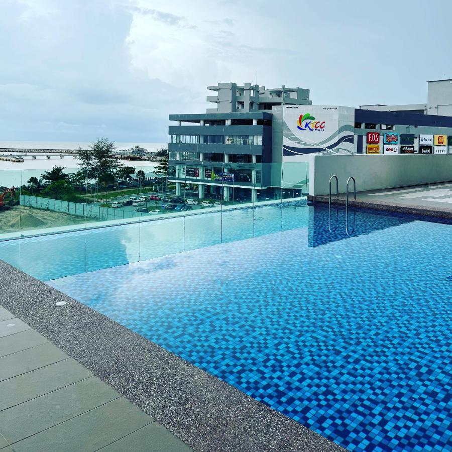 Kuala Terengganu Sea View KTCVU Homestay with POOL Bagian luar foto